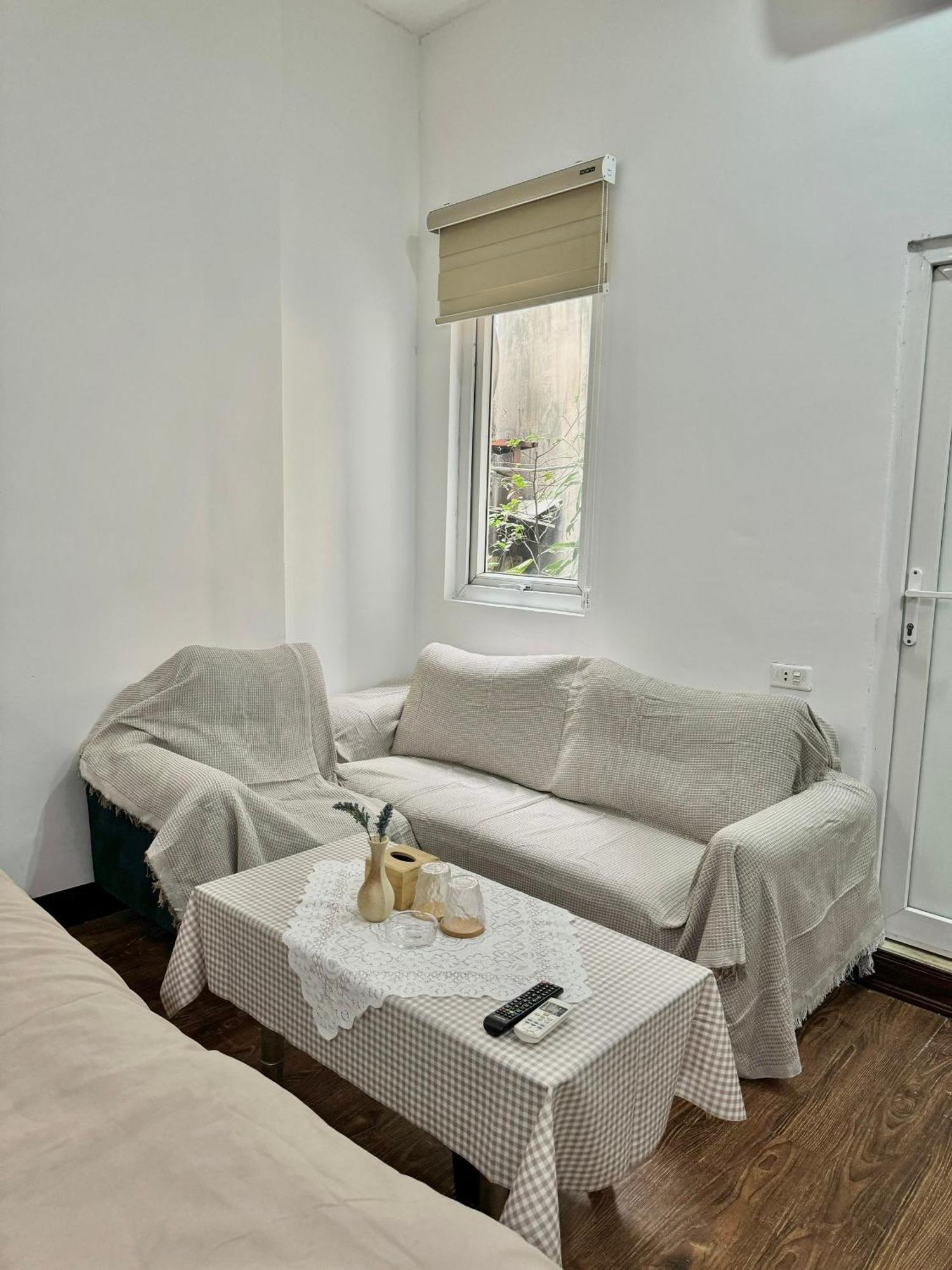 Bom House - Zxz Apartment Ханой Екстериор снимка