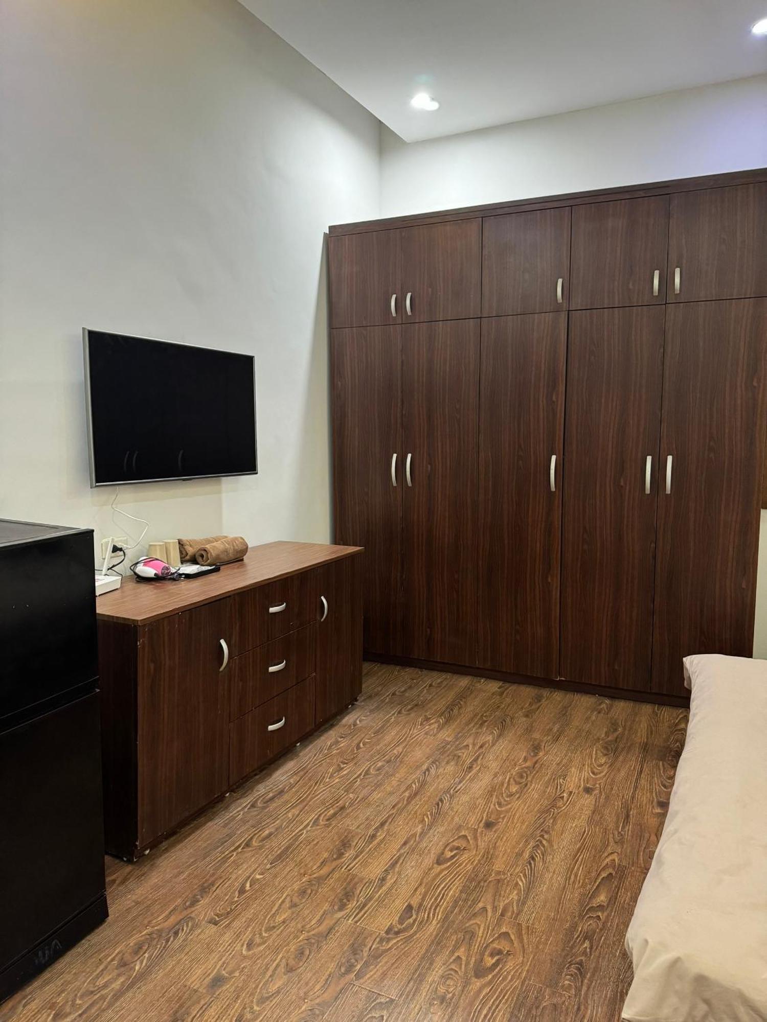 Bom House - Zxz Apartment Ханой Екстериор снимка