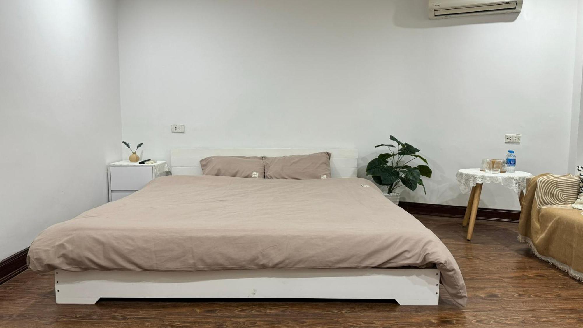 Bom House - Zxz Apartment Ханой Екстериор снимка