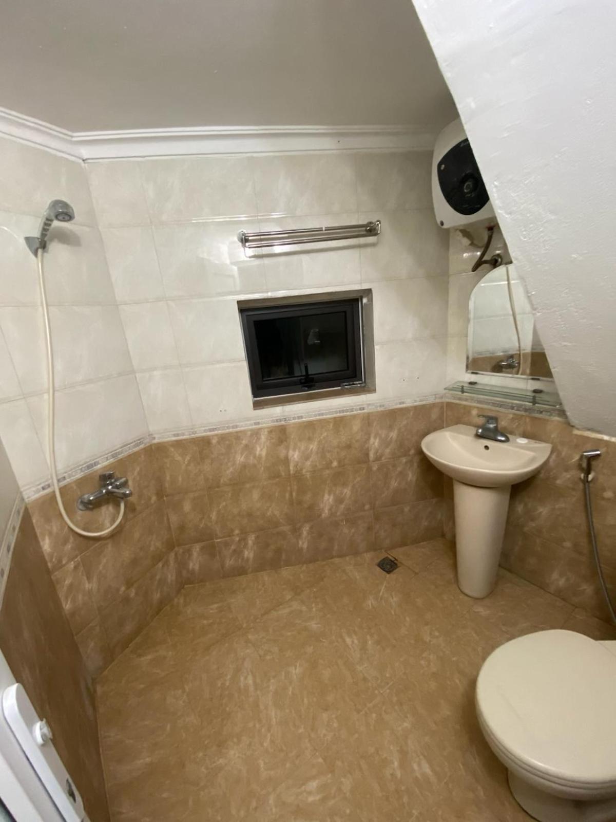 Bom House - Zxz Apartment Ханой Екстериор снимка